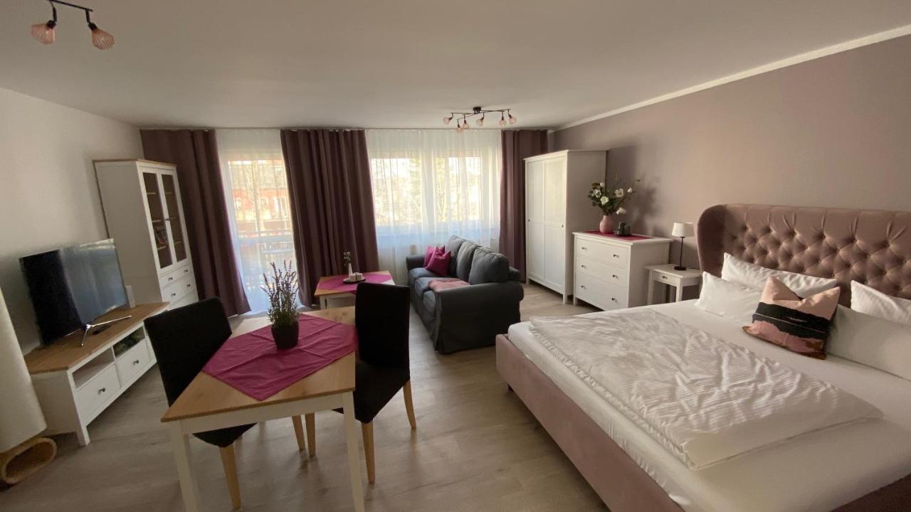 City-Appartement 12.3. Цвікау Екстер'єр фото